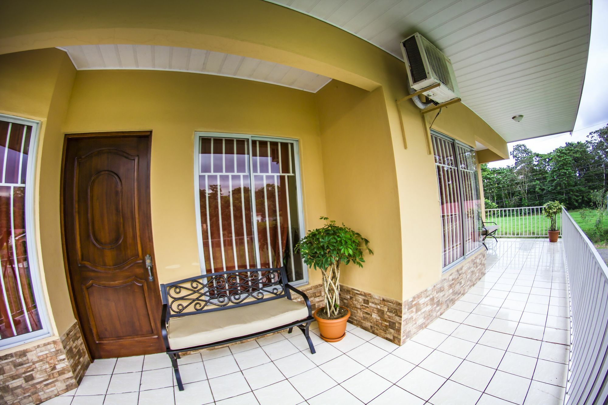 Apartamentos Valle Del Volcan La Fortuna Екстер'єр фото
